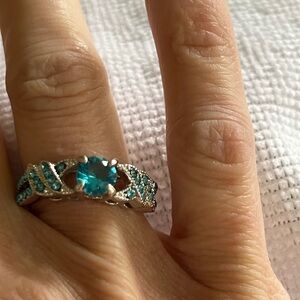 Elegant Silver Ring with Blue Gemstone